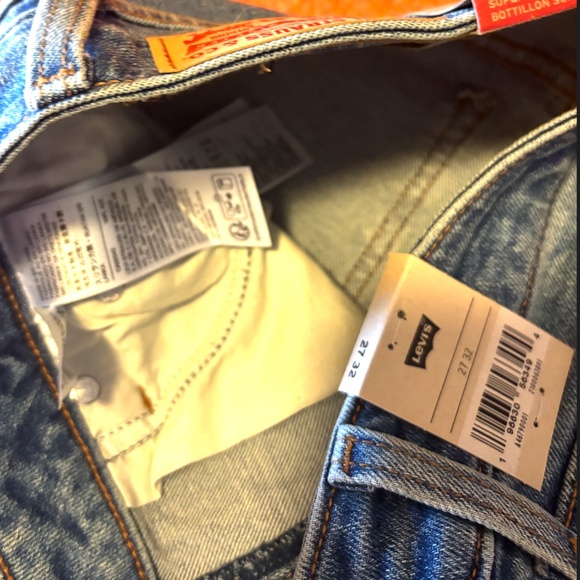 Levi’s superlow stretchy bootcut jeans NWT - Picture 9 of 14